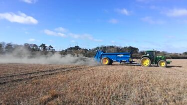 Field trial of rock dust spreading