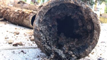 A dirty water pipe