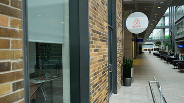 Airbnb