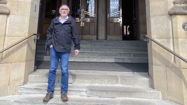 Geert Van Hove at the University of Sheffield