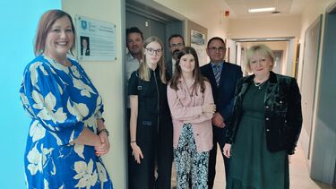 Karl Richardson, Georgiana McGaw-Pratt, Richard Dawson, Catherine McGaw-Pratt, Johnny Beardsmoore and Professor Dame Pam Shaw at the opening of the Ian Pratt Laboratory and unveiling of the plaque. 