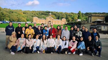 SCI staff together with 30 visiting scholars at Chatsworth House