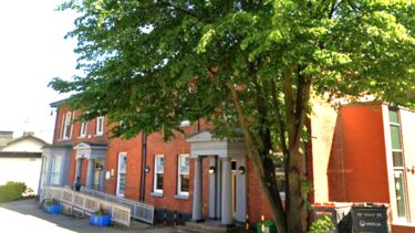 Photograph of 301 Glossop Road in Summer