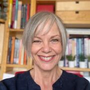Image of Dr Pauline Nelson