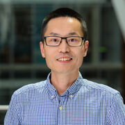 Guangjin Li
