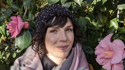 Dr Jennifer Coates